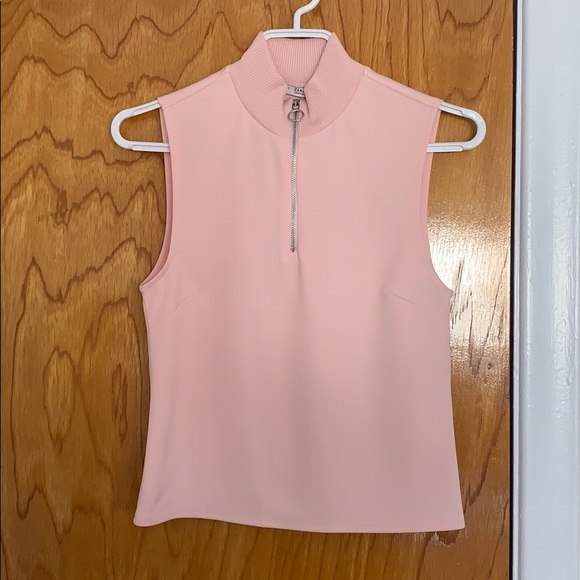 Zara // pink top - Picture 1 of 3